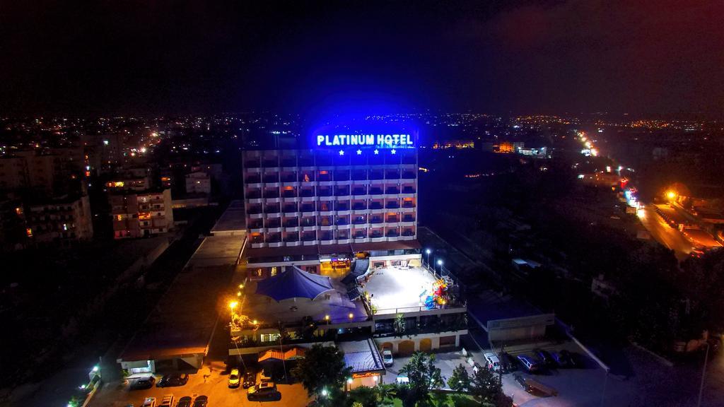 Platinum Hotel Tyrus Exteriör bild
